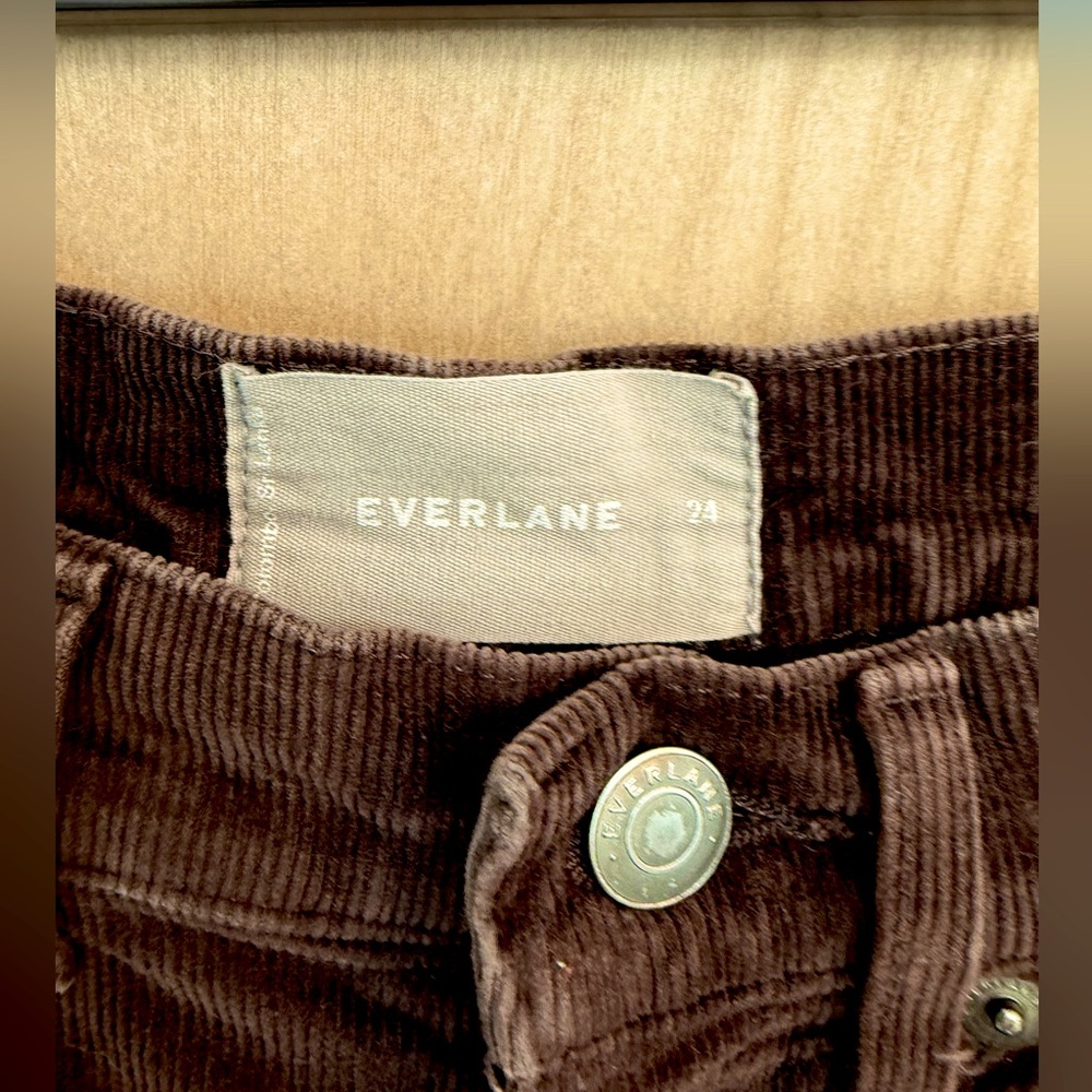 Everlane Baby Cord Cheeky Crop jeans. - Picture 5 of 7
